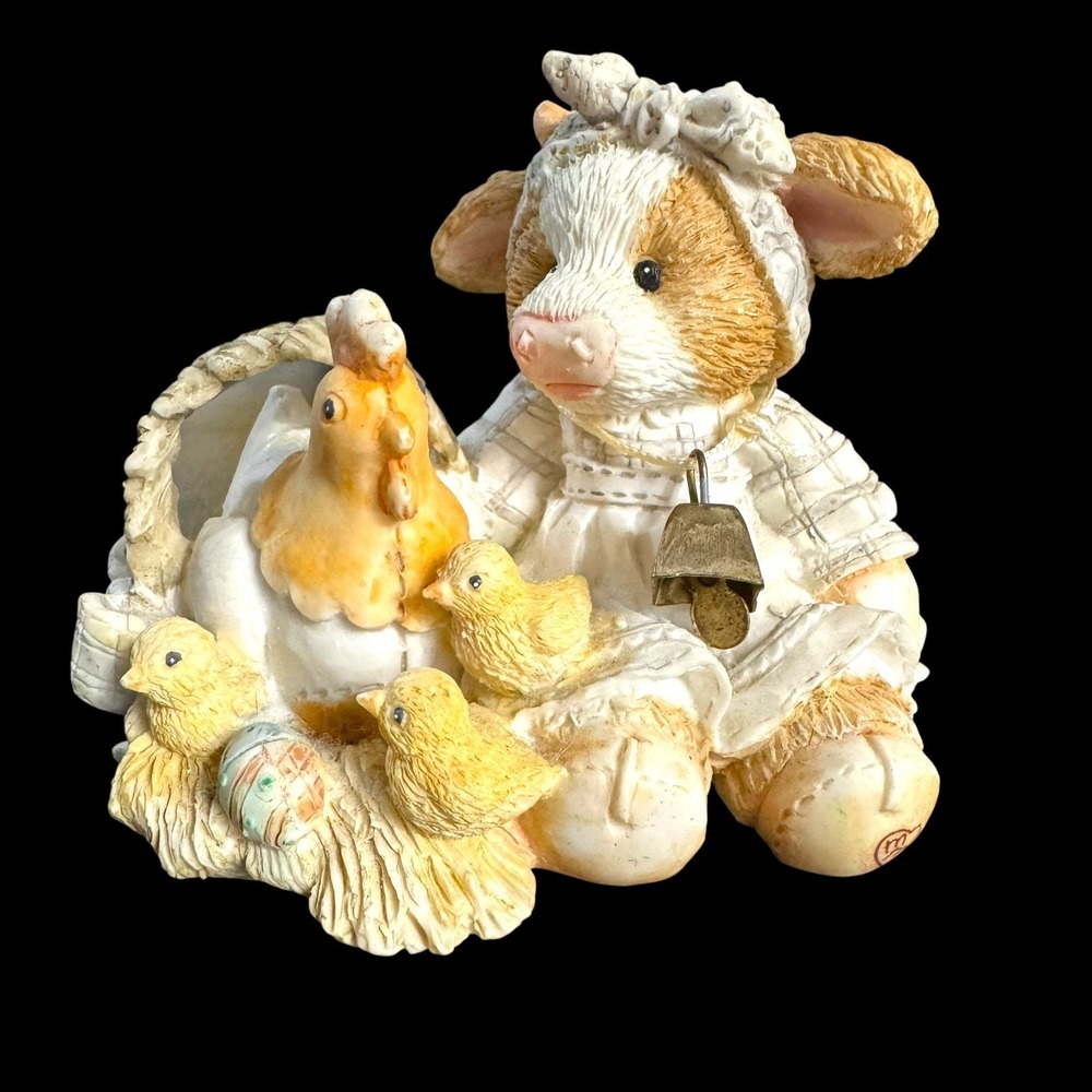 Mary's Moo Moos Cow Girl Hen and Chicks AN UN-EGGSPECTED PLEASURE! Enesco 1993